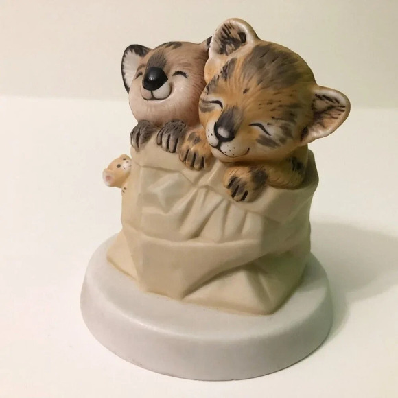 Vintage Sunny Animals By Heartline  Koala Tiger Mouse Figurine In Sack - Picture 10 of 12